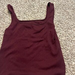 Old Navy Red Fitted Sleeveless Tank Top